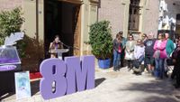 8M 04